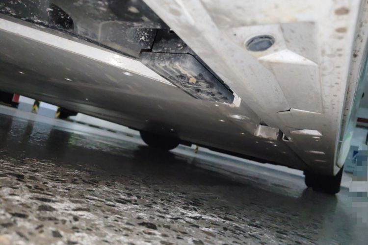 Used Zeekr 009 2022 WE Edition Chassis Rear Right