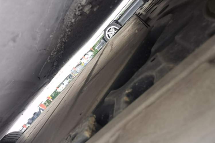Used Zeekr 009 2022 WE Edition Chassis Rear Right
