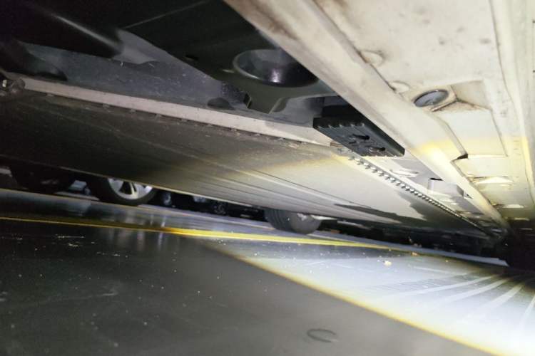 Used Zeekr 009 2022 ME Edition Chassis Rear Right