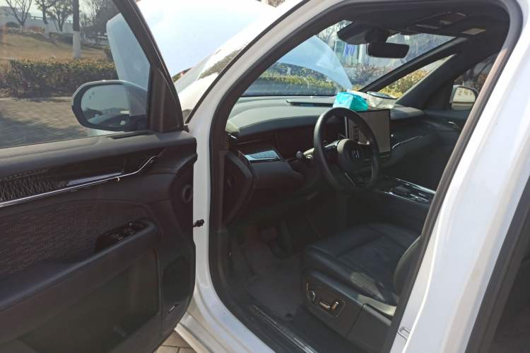 Used Zeekr 009 2022 WE Edition Driver Seat