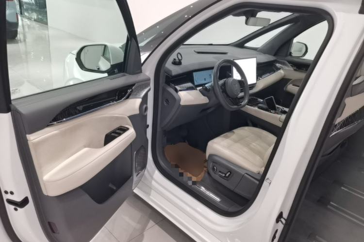 Used Zeekr 009 2022 WE Edition Driver Seat