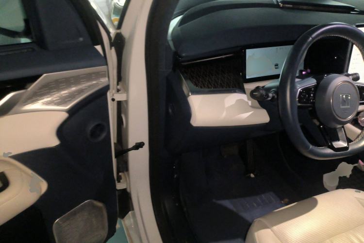 Used Zeekr 009 2022 ME Edition Driver Seat