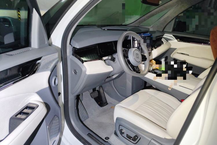 Used Zeekr 009 2022 WE Edition Driver Seat