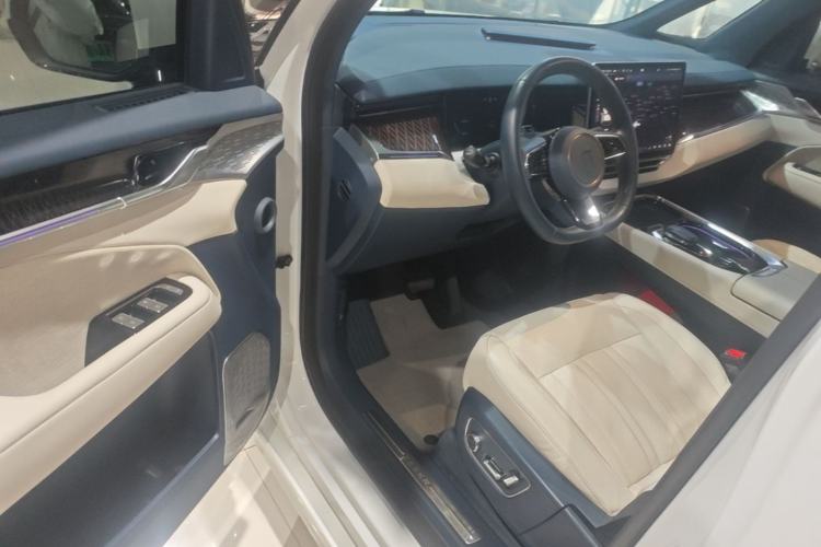 Used Zeekr 009 2022 WE Edition Driver Seat