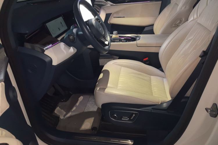 Used Zeekr 009 2022 WE Edition Driver Seat