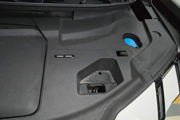 Used Zeekr 009 2022 ME Edition Engine Bay Left
