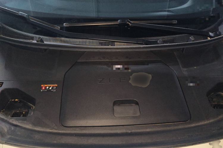 Used Zeekr 009 2022 Revised Model ME Edition Engine Bay