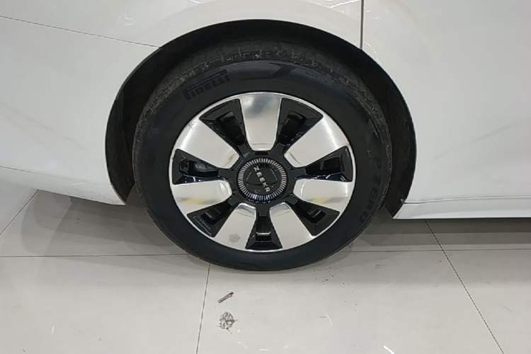 Used Zeekr 009 2022 WE Edition Exterior 5