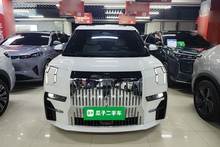 Used Zeekr 009 2022 WE Edition Front