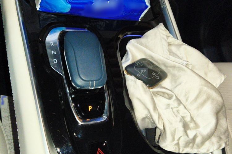 Used Zeekr 009 2022 ME Edition Gear Lever