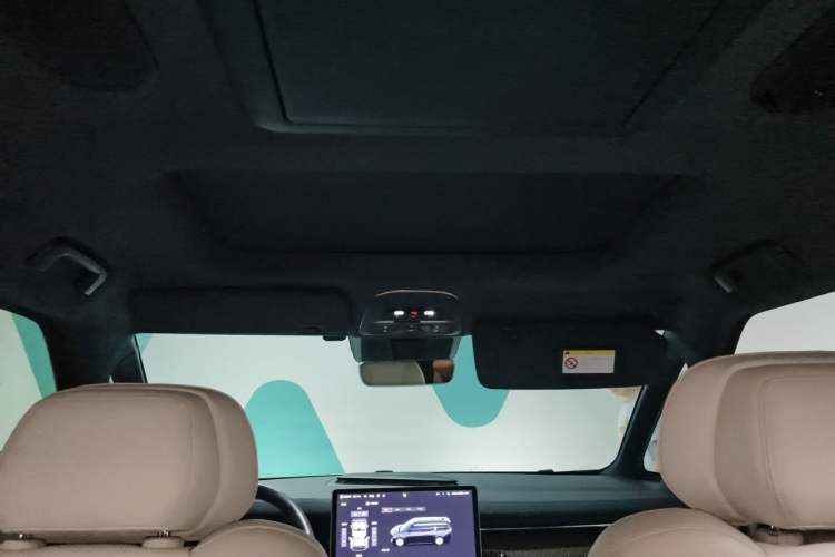 Used Zeekr 009 2022 ME Edition Headliner