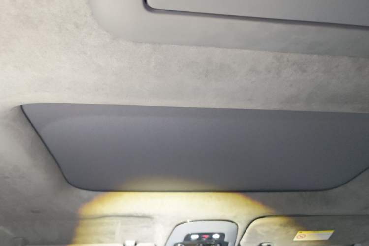 Used Zeekr 009 2022 ME Edition Headliner