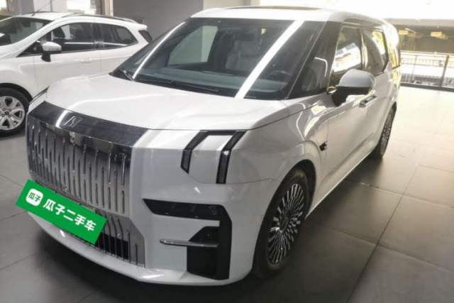 Used Zeekr 009 2022 WE Edition