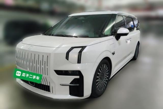 Used Zeekr 009 2022 WE Edition