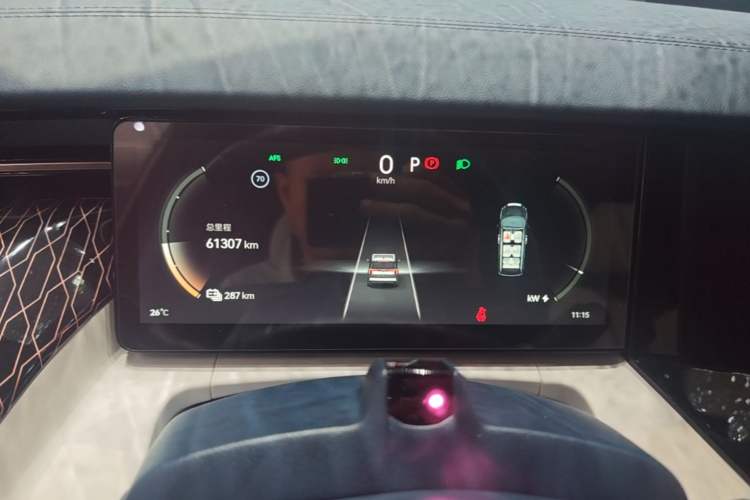 Used Zeekr 009 2022 WE Edition Instrument Cluster