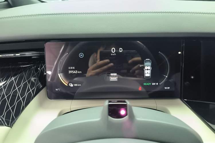 Used Zeekr 009 2022 WE Edition Instrument Cluster