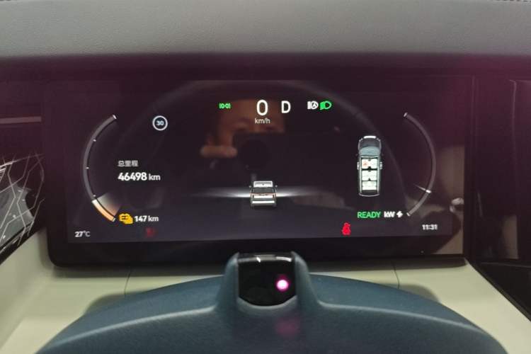 Used Zeekr 009 2022 WE Edition Instrument Cluster