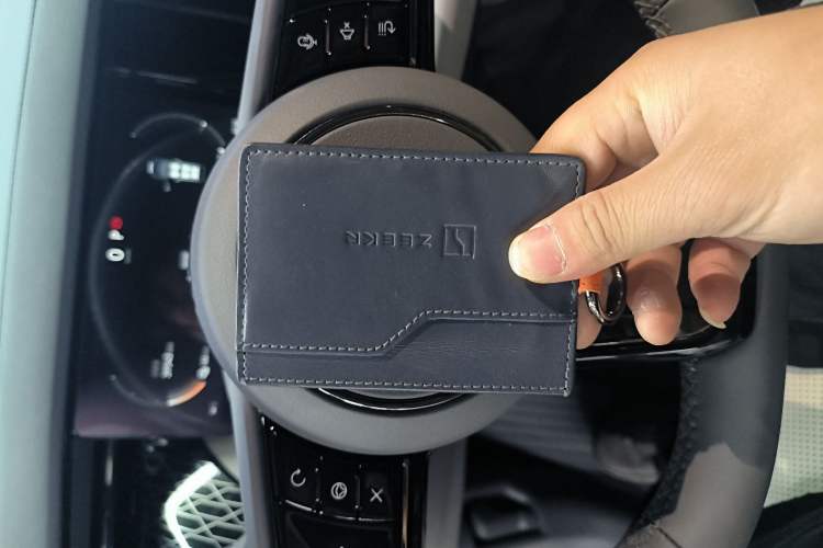 Used Zeekr 009 2022 WE Edition Interior 1