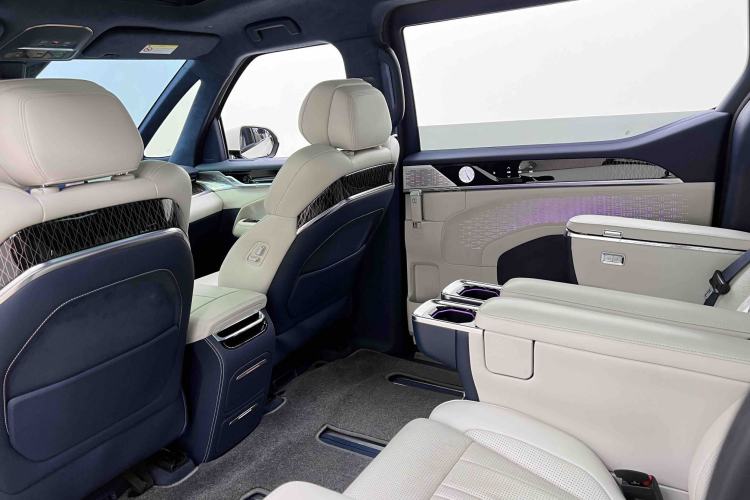 Used Zeekr 009 2022 WE Edition Interior 3