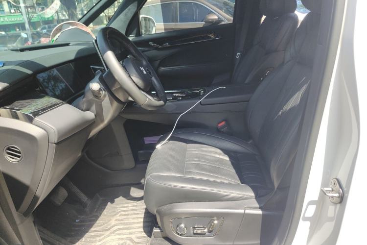 Used Zeekr 009 2022 WE Edition Left Front Seat