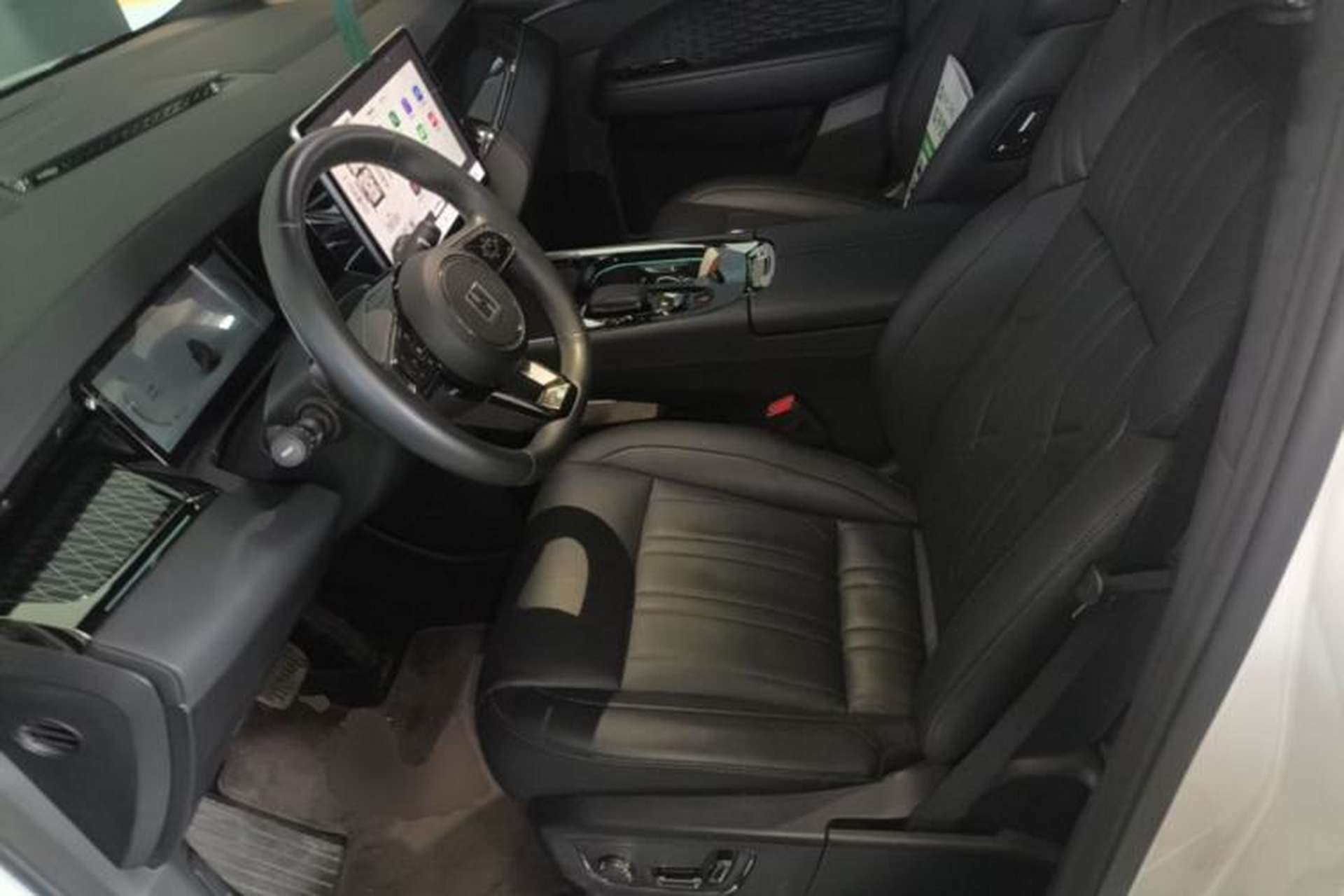 Used Zeekr 009 2022 ME Edition Left Front Seat