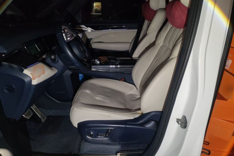 Used Zeekr 009 2022 WE Edition Left Front Seat