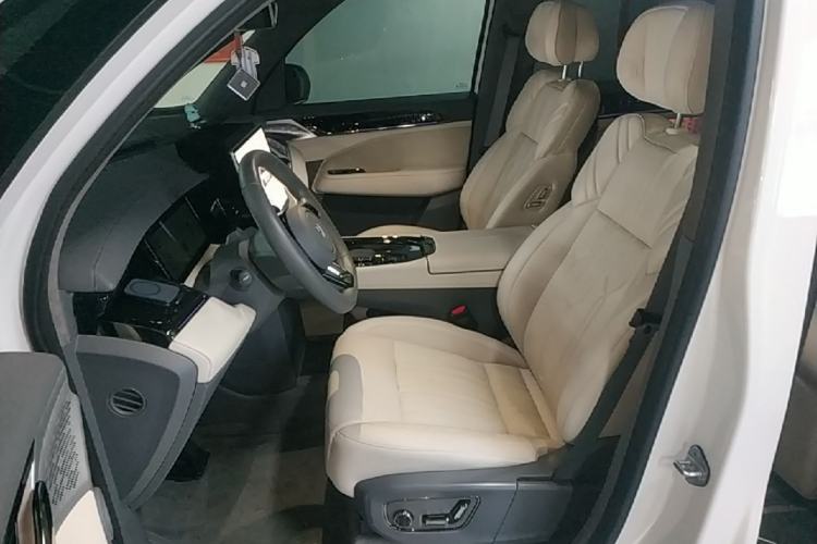 Used Zeekr 009 2022 WE Edition Left Front Seat