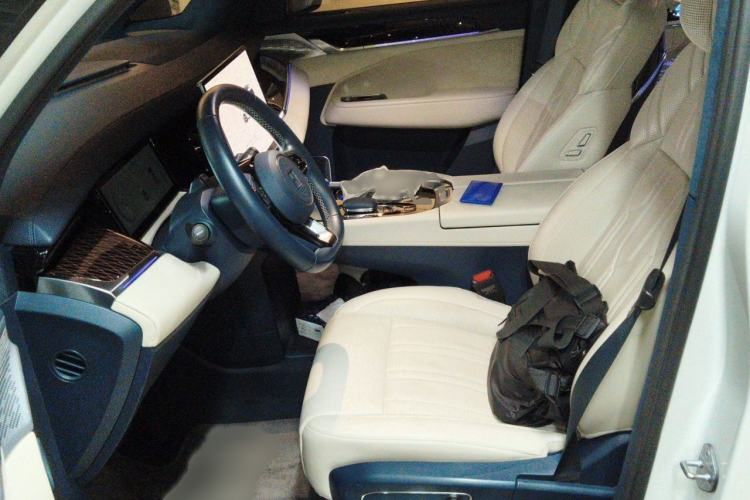 Used Zeekr 009 2022 ME Edition Left Front Seat