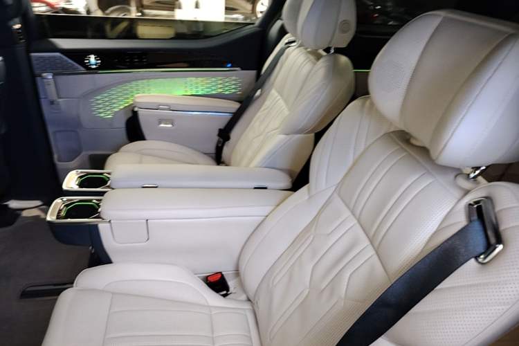 Used Zeekr 009 2022 WE Edition Left Rear Seat