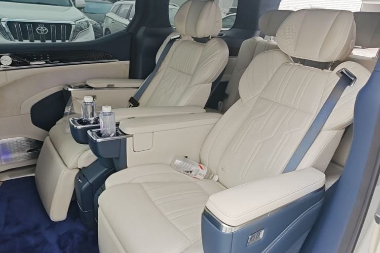 Used Zeekr 009 2022 ME Edition Left Rear Seat