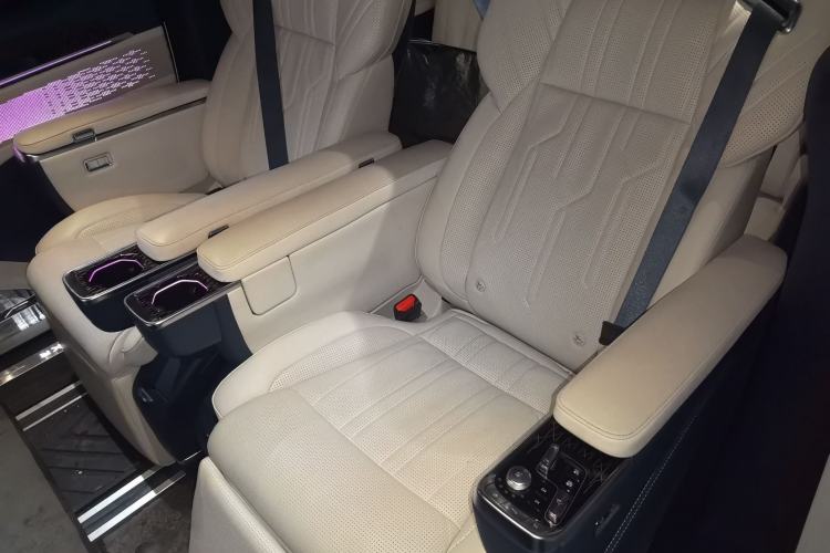 Used Zeekr 009 2022 WE Edition Left Rear Seat