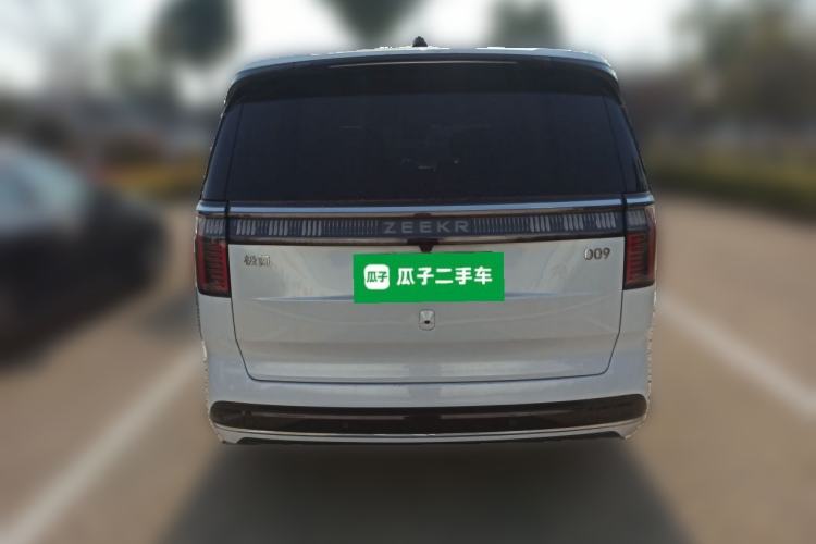 Used Zeekr 009 2022 WE Edition Rear