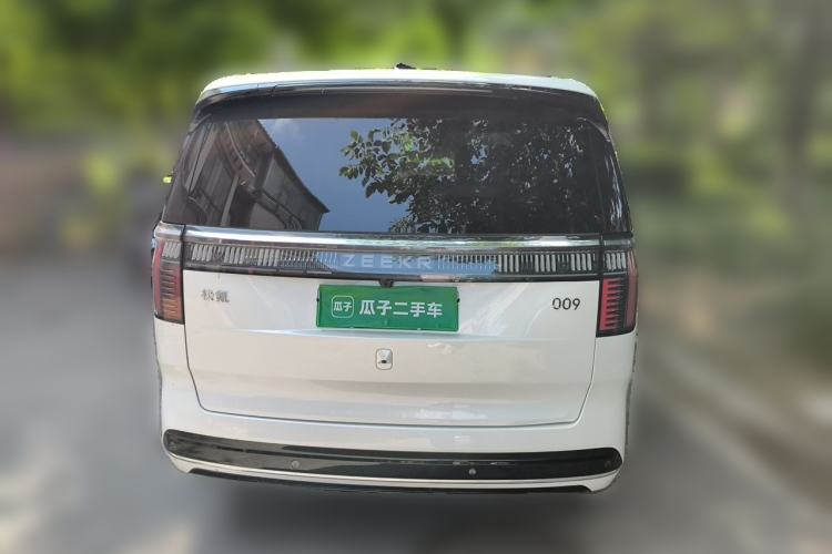 Used Zeekr 009 2022 WE Edition Rear