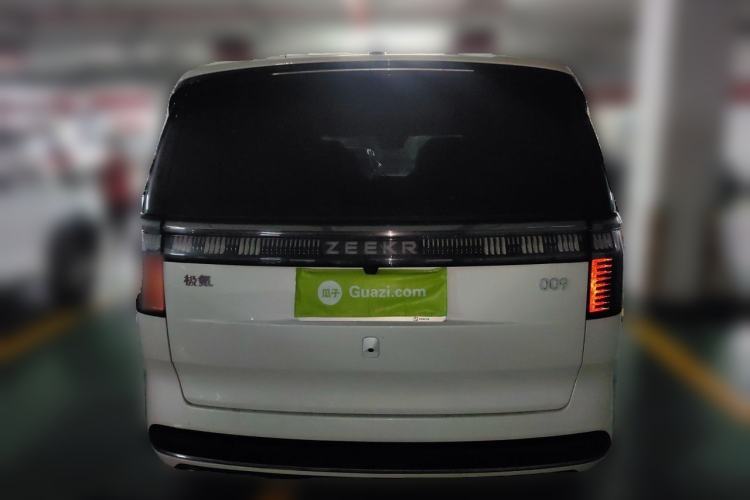 Used Zeekr 009 2022 ME Edition Rear