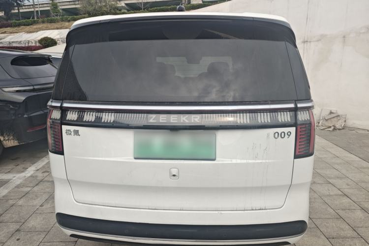 Used Zeekr 009 2022 WE Edition Rear