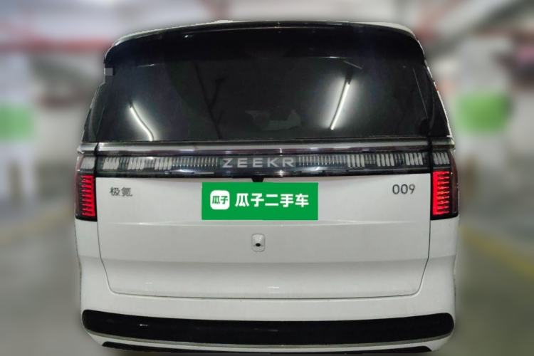 Used Zeekr 009 2022 WE Edition Rear