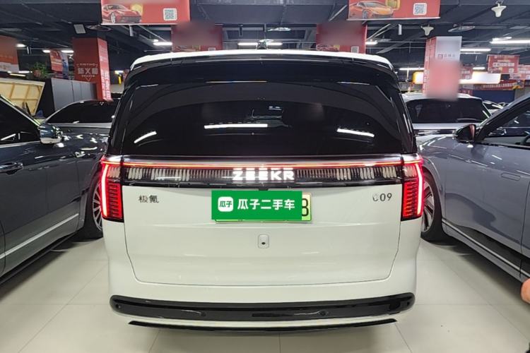 Used Zeekr 009 2022 WE Edition Rear