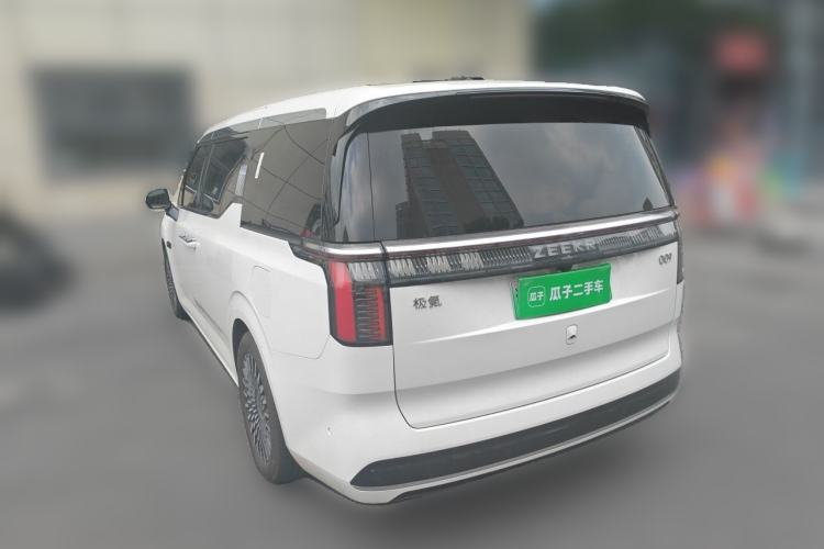 Used Zeekr 009 2022 WE Edition Rear Left 45 Deg