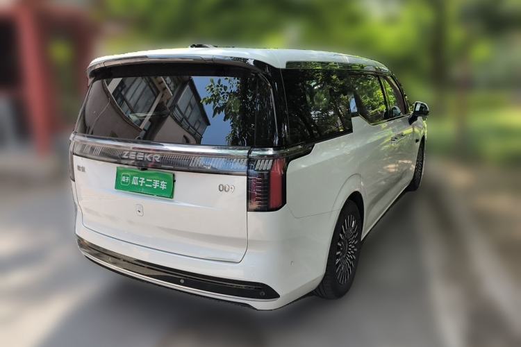 Used Zeekr 009 2022 WE Edition Rear Right 45 Deg