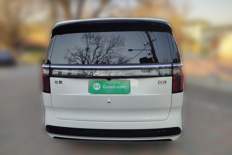 Used Zeekr 009 2022 ME Edition Rear