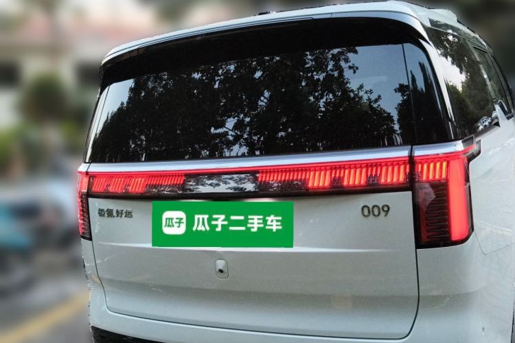 Used Zeekr 009 2022 WE Edition Rear