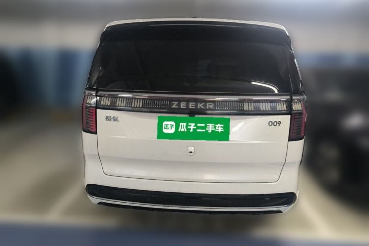 Used Zeekr 009 2022 Revised Model ME Edition Rear