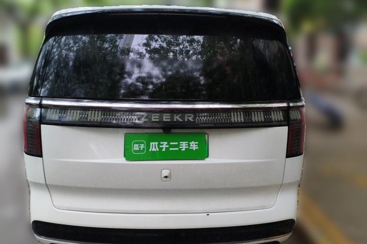 Used Zeekr 009 2022 WE Edition Rear