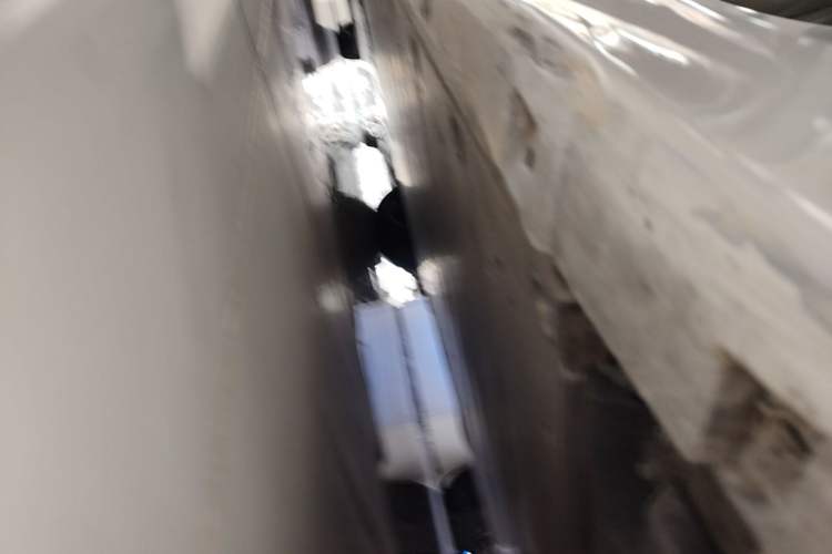 Used Zeekr 009 2022 WE Edition Right Side Sill
