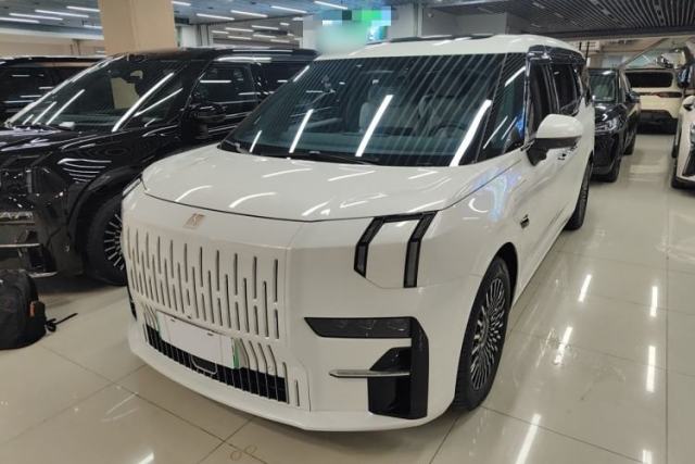 Used Zeekr 009 2022 WE Edition