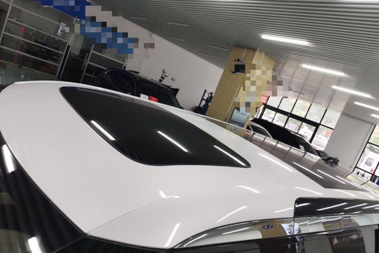 Used Zeekr 009 2022 WE Edition Roof