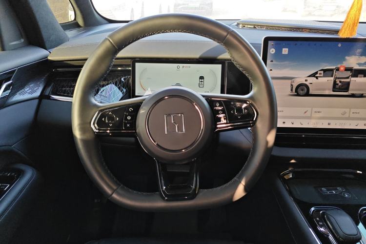 Used Zeekr 009 2022 Revised WE Version Steering Wheel