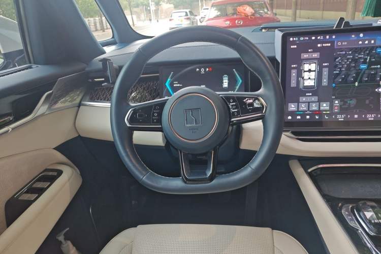 Used Zeekr 009 2022 WE Edition Steering Wheel