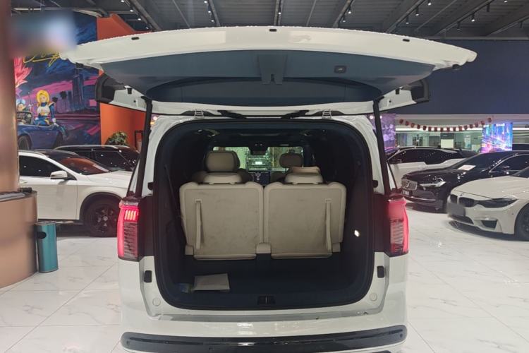 Used Zeekr 009 2022 WE Edition Trunk