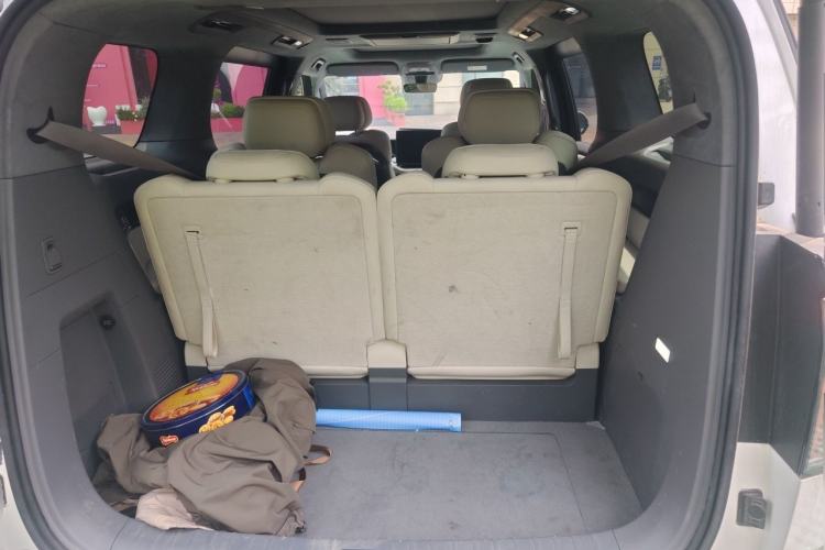 Used Zeekr 009 2022 WE Edition Trunk